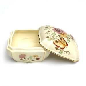 Zsolnay Porcelain Trinket Box, Treasure Box, Hand Painted Bonbonniere Vintage Gift, Jewelry Box