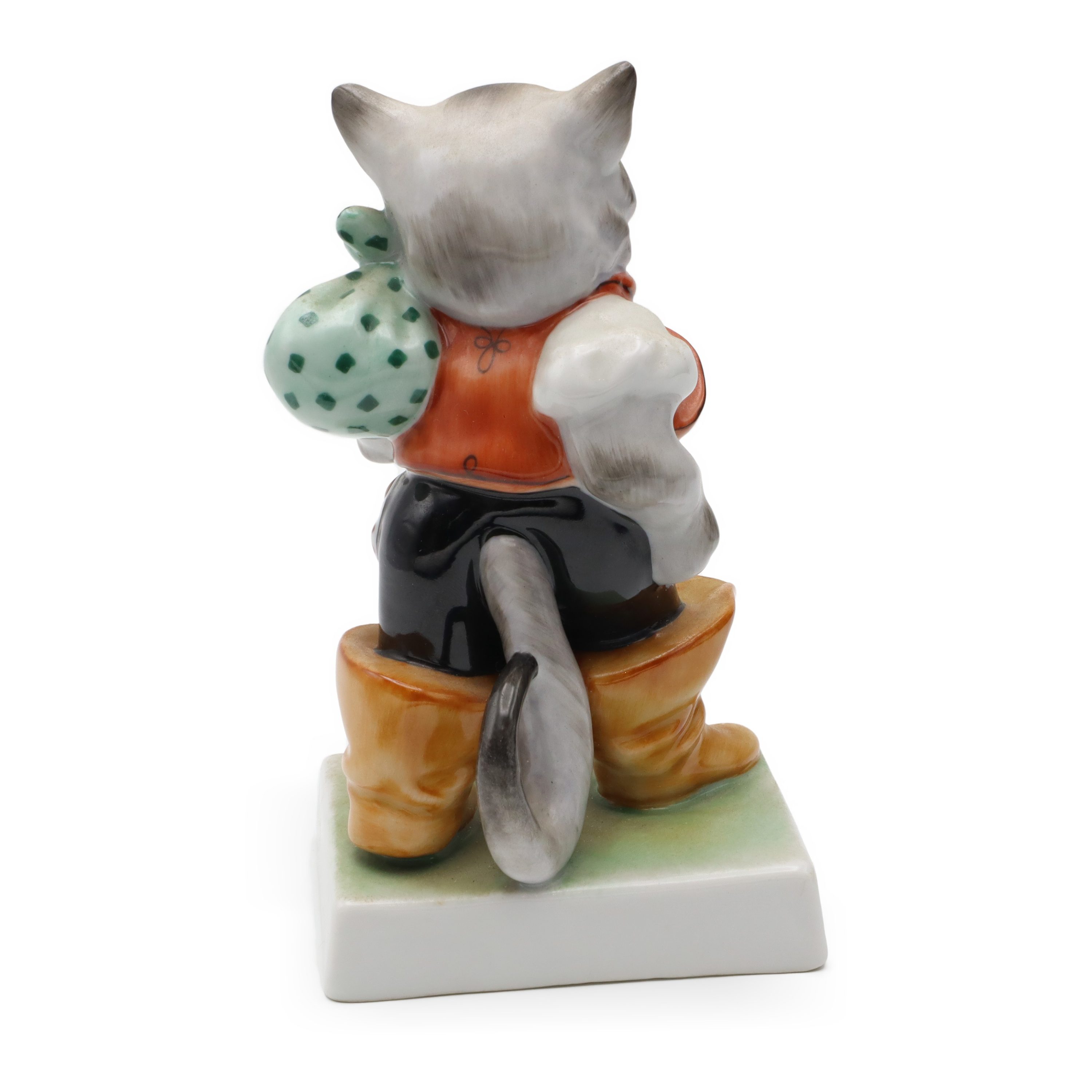 Puss In Boots Herend Porcelain Figurine, Cat Sculpture, Cat Collectible, Vintage Herend Cat Statue Hand Painted, Ceramic