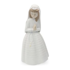 Lladro NAO First Communion, Girl Dressed In White, Porcelain Figurine Praying Girl, Limited Edition Collectible, Elegant Religious Decor, Gift For Faith Milestones