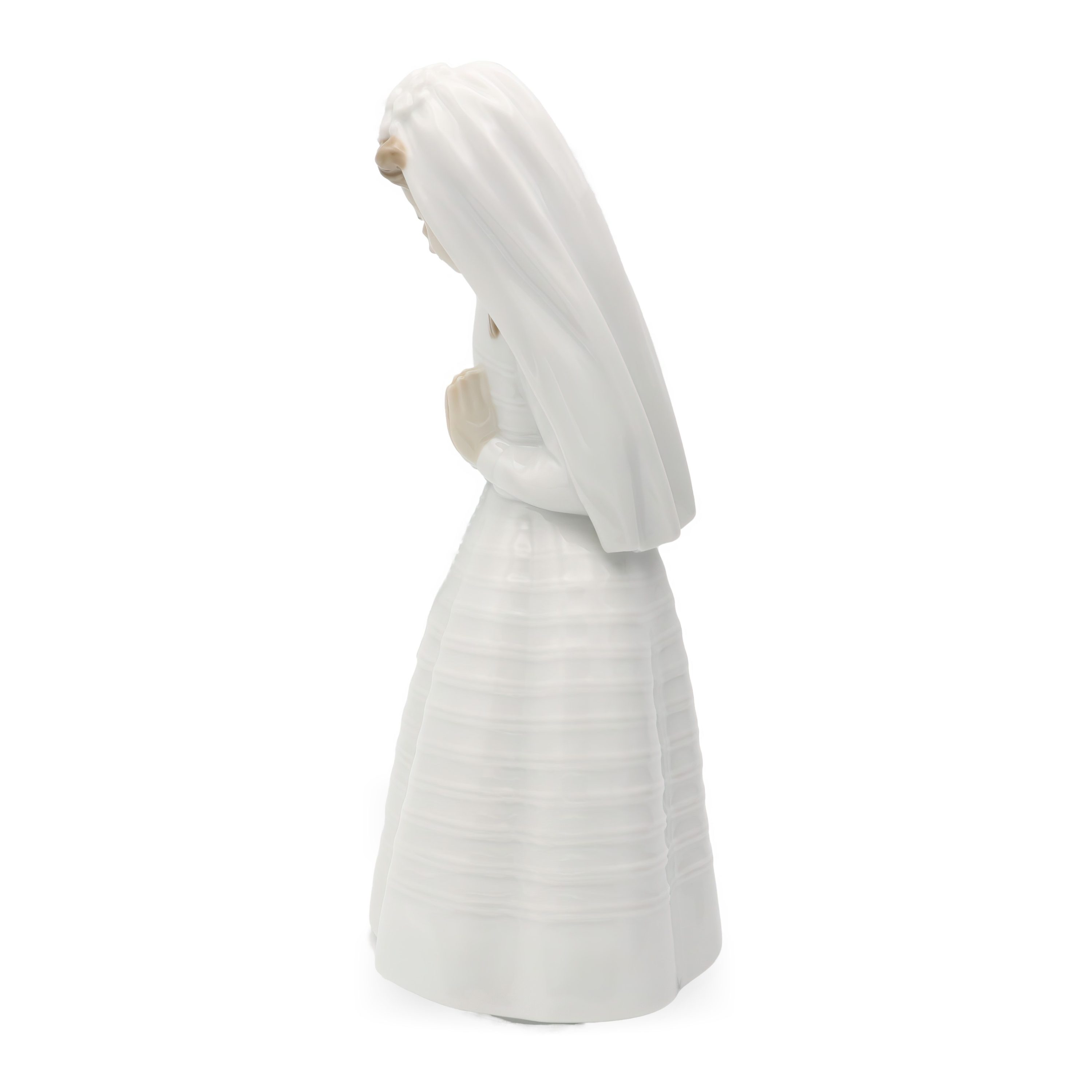 Lladro NAO First Communion, Girl Dressed In White, Porcelain Figurine Praying Girl, Limited Edition Collectible, Elegant Religious Decor, Gift For Faith Milestones